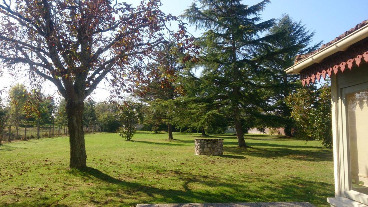 Le Pontet Miramont-de-Guyenne Exterior foto